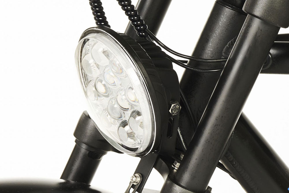 Knaap bike Black Knaap bike Black Die Lieferzeit eines Knaap Bikes beträgt ca. 2 Wochen. KNAAP BIKES AMS ist ein einzigartiges und robustes Pedelec, dem es gelungen ist, alle Vorteile in einem erstaunlichen Modell zu vereinen. Das KNAAP BIKES AMS hat ein einzigartiges und robustes Aussehen.